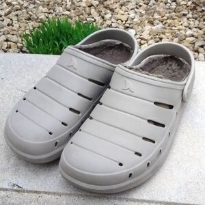 Men's Rugged Shark Lined Glog size 10